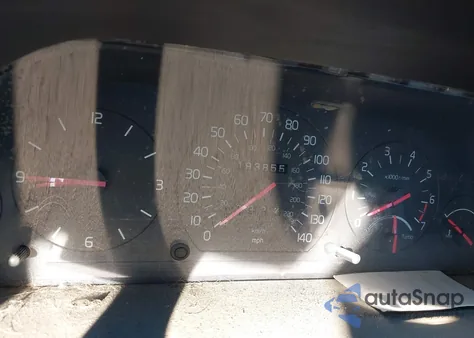 1994 Volvo 940 z USA, uszkodzony, nr VIN YV1JW8705R1096281